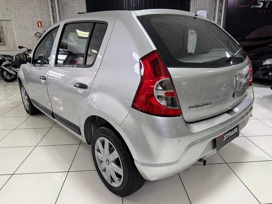 RENAULT SANDERO 1.6 EXPRESSION 8V HI-TORQUE FLEX 4P MANUAL